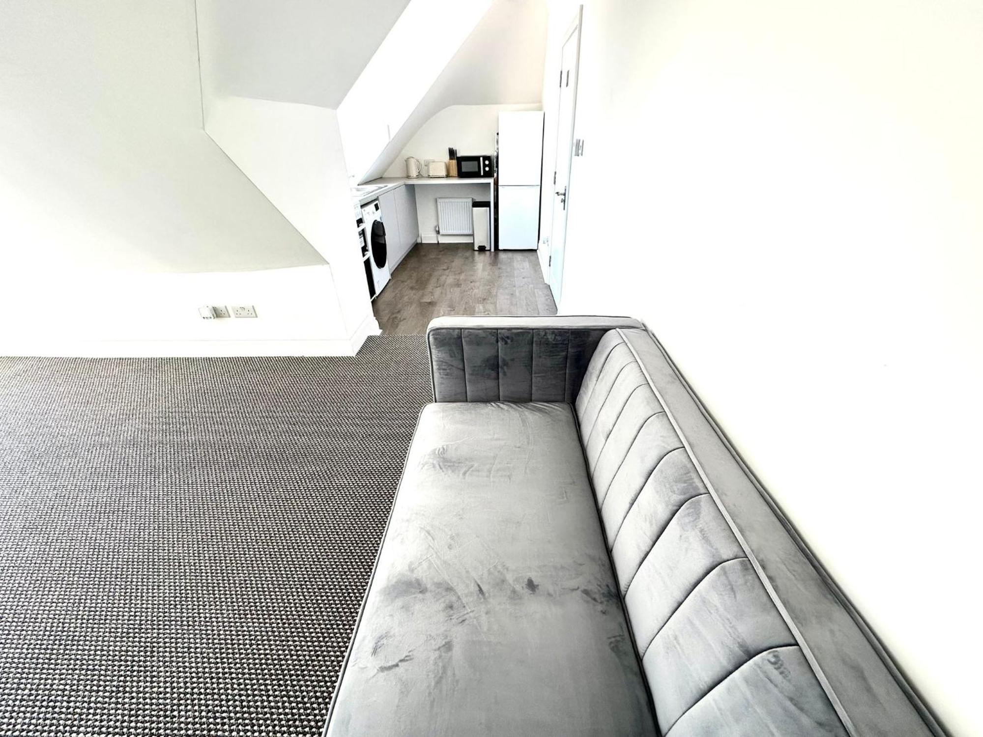 Stylish Modern, Private Apartment,15 Mins To Central London Hendon Eksteriør bilde